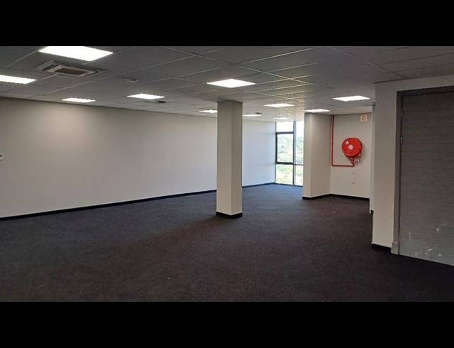 BUSINESS PROPERTY TO RENT IN IRENE